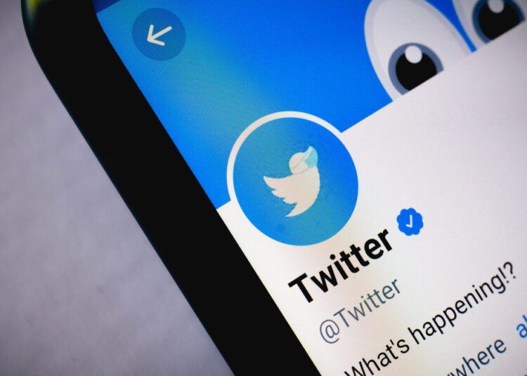 Twitter is developing a tab for podcasts 1 - Egyptian Gazette Billions of chargers, still in working order, are today abandoned, thrown away or lying unused in drawers.