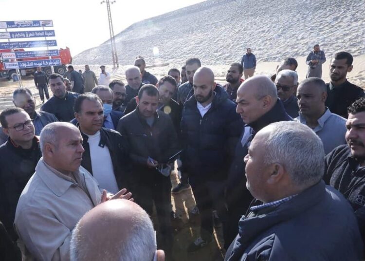 Transport min. inspects course of second express electric train line (October/ Luxor/ Aswan) 1 - Egyptian Gazette