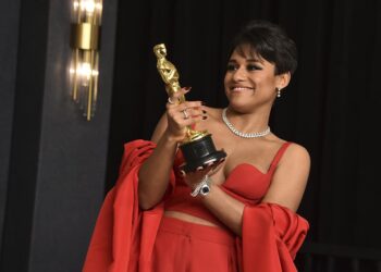 Ariana DeBose wins Oscar for best supporting actress