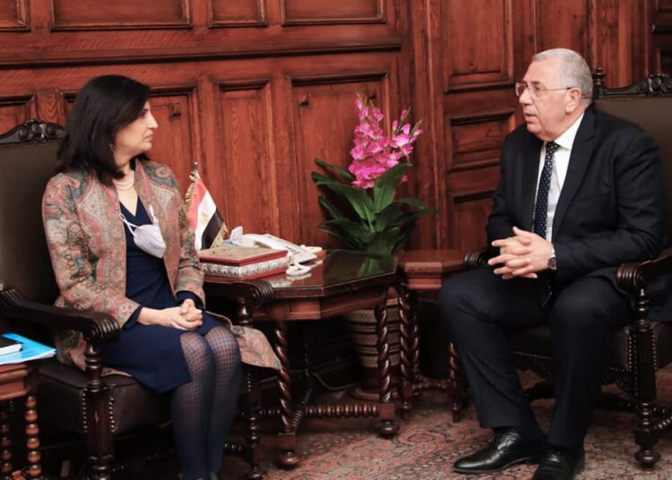 Egypt's Minister of Agriculture and Land Reclamation el Sayed el Quseir discussed with a delegation from the International Fund for Agricultural Development (IFAD) the preparations taken by Egypt to host COP27 in November.