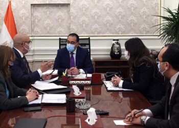 PM follows up implementation of “Housing for All Egyptians” presidential initiative