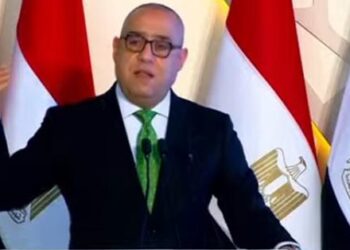 Housing minister: Cairo has high population density of 500 people per feddan