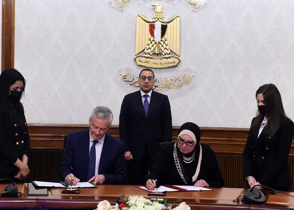 PM attends signing declaration of intent to promote relations with France 2 - Egyptian Gazette PM attends signing declaration of intent to promote relations with France 1 - Egyptian Gazette