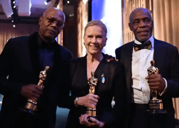 Box office titan Samuel L Jackson receives honourary Oscar