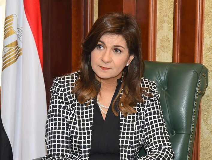 Makram: Political leadership keen on providing facilitation to bring home Egyptian students 2 - Egyptian Gazette Makram: Political leadership keen on providing facilitation to bring home Egyptian students 1 - Egyptian Gazette