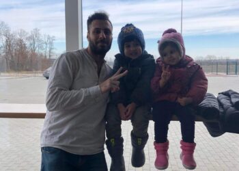 Man endangers his life to rescue those fleeing war in Ukraine