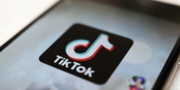 Netflix, TikTok block services in Russia to avoid crackdown