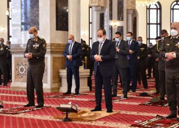President Sisi performs Friday prayers at Mosheer Tantawy Mosque