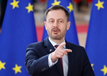 Slovakia gives S-300 air defense system to Ukraine -prime minister