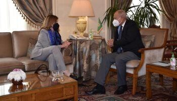 AL chief, UN envoy discuss latest developments in Libya
