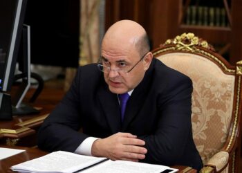 Russian gov’t obliges oil companies to sell more fuel at exchange auctions