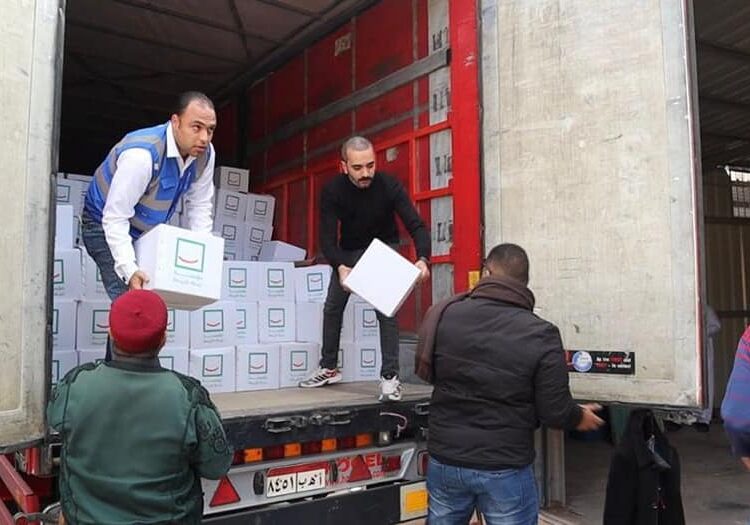 'Decent Life' initiative distributes food boxes to poor communities 1 - Egyptian Gazette