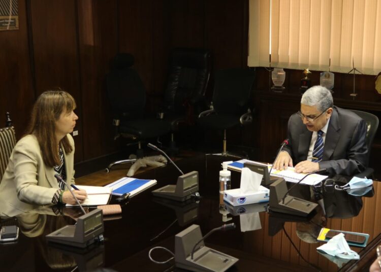 Electricity min. EBRD delegation tackle developments of green hydrogen strategy 2 - Egyptian Gazette Electricity min. EBRD delegation tackle developments of green hydrogen strategy 1 - Egyptian Gazette