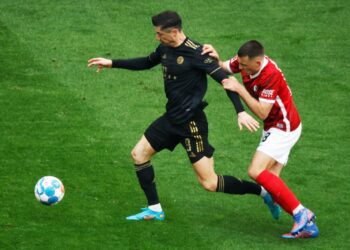 Bayern closes in on Bundesliga title