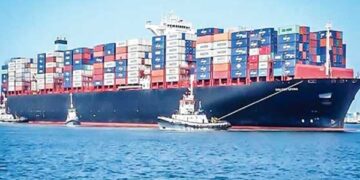 25 container, cargo ships handled at Damietta Port