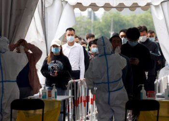 Beijing closes more venues as anger at Shanghai’s COVID lockdown grows