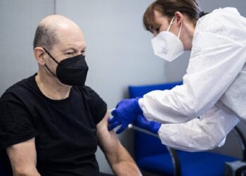 Germany’s Scholz says he will not make 2nd push for vaccine mandate