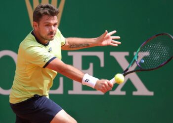 Stan Wawrinka returns, loses at Monte Carlo