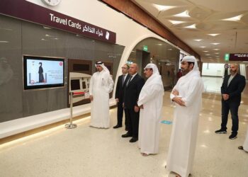 Transport minister discusses with Qatari officials joint co-operation