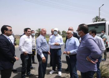 Transport min. inspects high-speed electric train in Upper Egypt