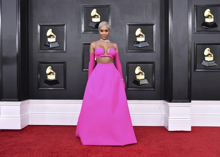 Saweetie, Haddish lead Grammys red carpet in pink, sparkle 1 - Egyptian Gazette