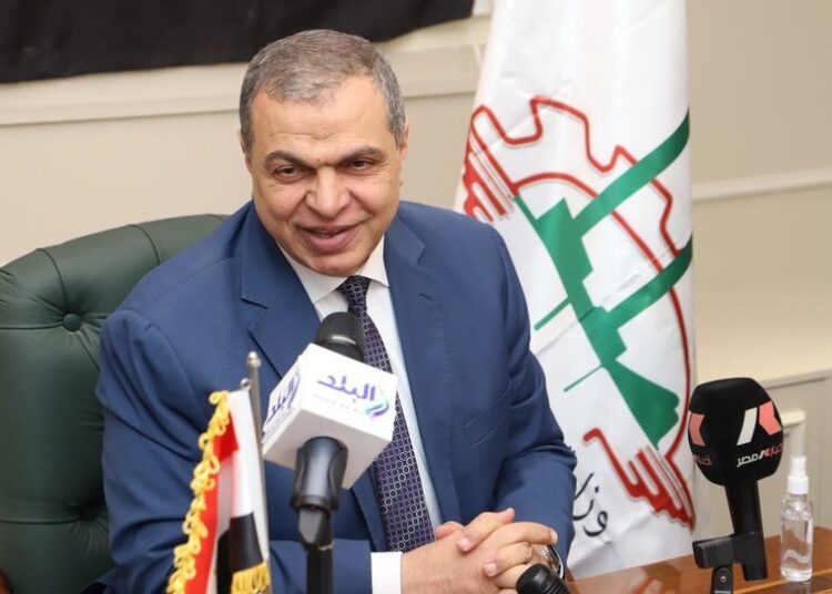 Manpower Ministry holds meetings with Egyptian workers in Milan 1 - Egyptian Gazette