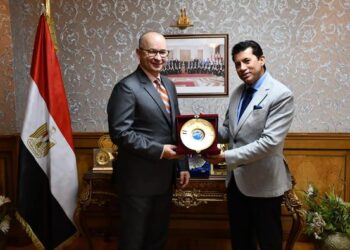 Youth min. stresses keenness on bolstering co-operation with Canada