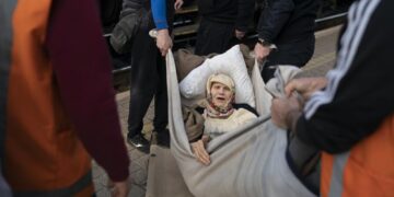 Russia pounds eastern Ukraine as West promises Kyiv new arms 1 - Egyptian Gazette Russia pounds eastern Ukraine as West promises Kyiv new arms
