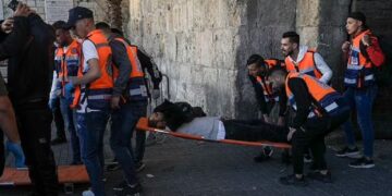 Over 150 injured as Israeli police clash with Palestinians at major holy site