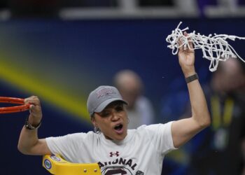 Staley, Auriemma could meet next year for another title