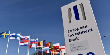 EIB considers contributing to Egypt’s plan on water desalination