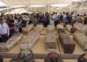 Egyptian archaeological mission unearths largest-ever bronze statues cachette in Saqqara