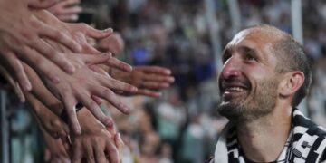 Chiellini bids goodbye to Juve fans