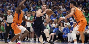 Suns, Mavs all square entering Game 5 in Phoenix