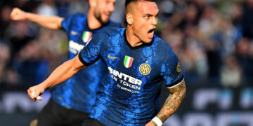 Inter stuns Udinese to stay on heels of leaders Milan 1 - Egyptian Gazette Inter stuns Udinese to stay on heels of leaders Milan