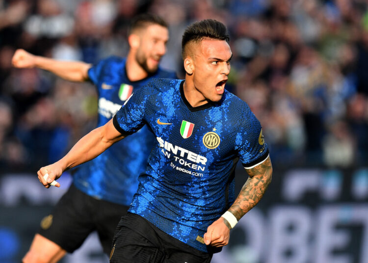 Inter stuns Udinese to stay on heels of leaders Milan 1 - Egyptian Gazette Inter Milan's Lautaro Martinez celebrates scoring their second goal against Udinese.