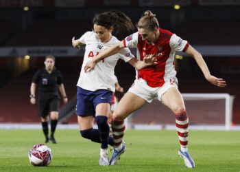 Arsenal stays in Women’s Super League title race