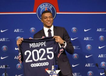 Mbappe says he spoke with Liverpool before signing PSG extension