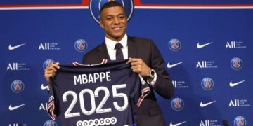 Mbappe says he spoke with Liverpool before signing PSG extension