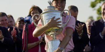 Justin Thomas takes PGA from uninspiring to unforgettable 1 - Egyptian Gazette Justin Thomas takes PGA from uninspiring to unforgettable