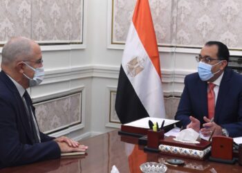 PM says State keen on revitalising industry sector