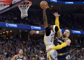 Morant scores 47 points, Grizzlies tie Warriors at 1 apiece