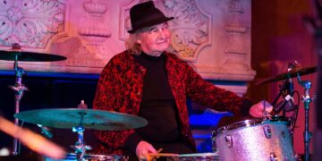 Alan White, longtime drummer for prog rock’s Yes, dead at 72