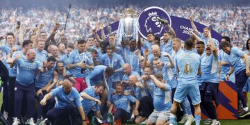Man City fight back to win title, Spurs take fourth