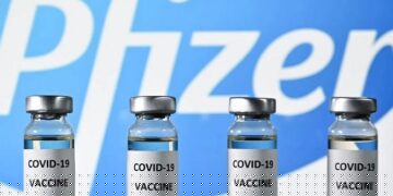 Pfizer, EU push back COVID vaccine delivery to help booster campaign 1 - Egyptian Gazette Pfizer, EU push back COVID vaccine delivery to help booster campaign