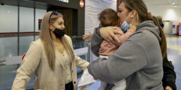 New Zealand welcomes back tourists as pandemic rules eased