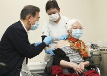 Japan to start 4th vaccine shots for elderly, at-risk groups from May 25