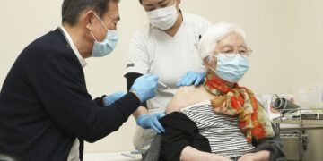 Japan to start 4th vaccine shots for elderly, at-risk groups from May 25
