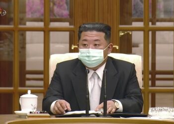 N. Korea reports 1st COVID-19 death as outbreak spreads