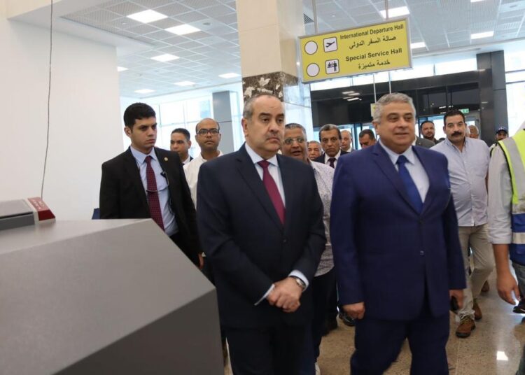 Manar inspects Sphinx Int'l Airport 2 - Egyptian Gazette Manar inspects Sphinx Int'l Airport 1 - Egyptian Gazette